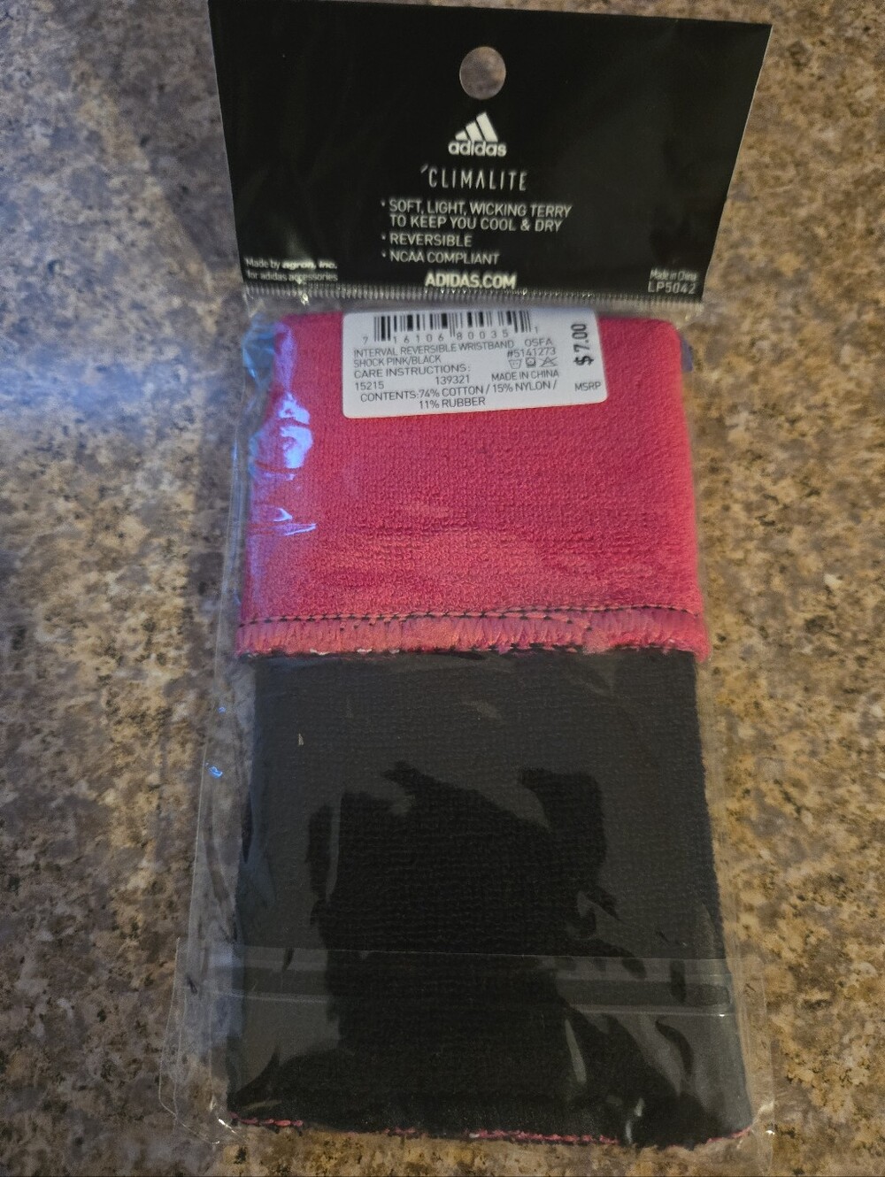 New adidas Tennis Wristbands - Picture 2 of 2